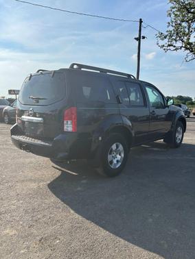 2012 Nissan Pathfinder S