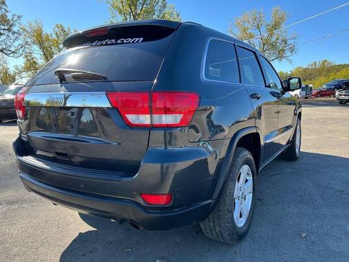 2011 Jeep Grand Cherokee Laredo