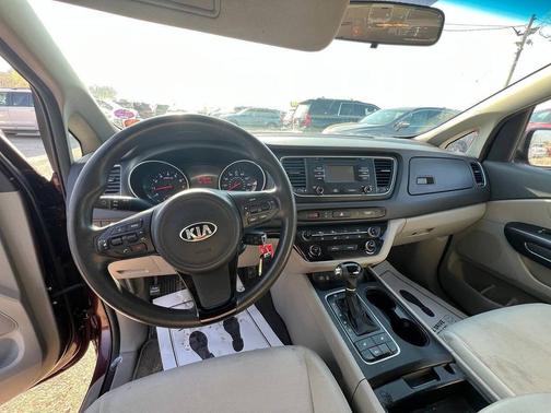 Burgundy 2015 Kia Sedona LX
