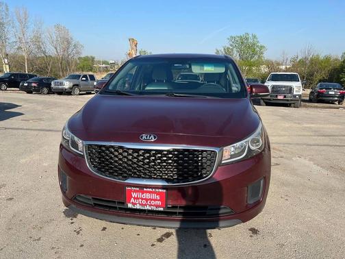Burgundy 2015 Kia Sedona LX