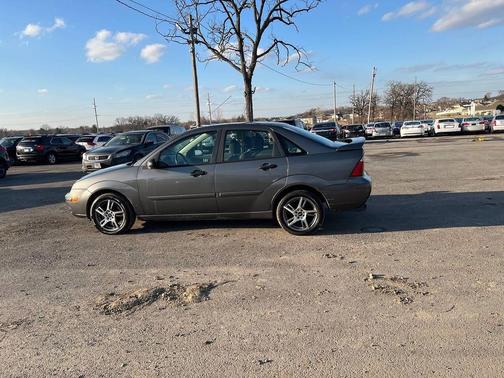 Charcoal 2005 Ford Focus ZX4 S