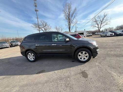 Charcoal 2017 Chevrolet Traverse LS