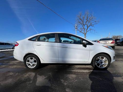 2016 Ford Fiesta SE