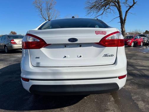2016 Ford Fiesta SE