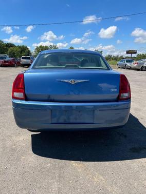 2007 Chrysler 300 Base