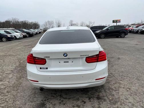 2014 BMW 320 i