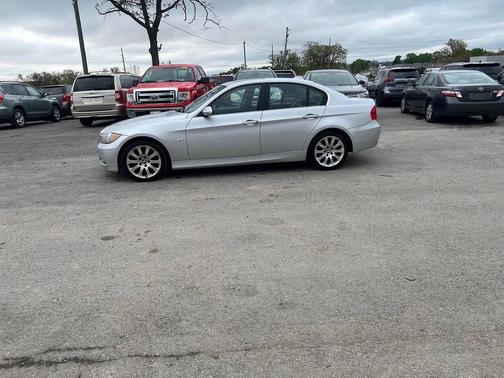 Silver 2007 BMW 335 335xi AWD 4dr Sedan Luxury