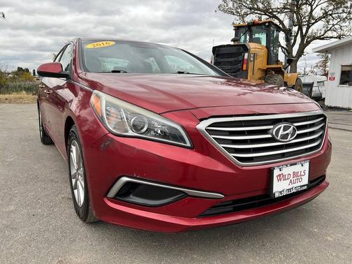 2016 Hyundai SONATA SE