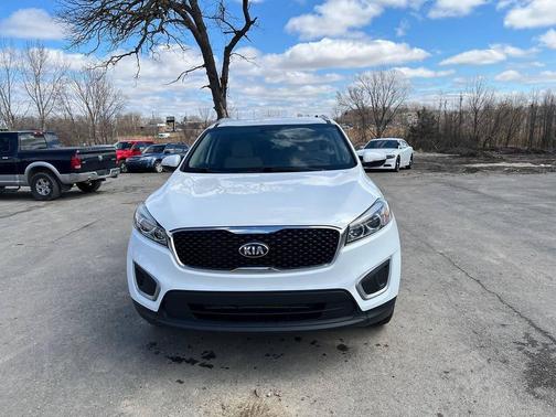 2018 Kia Sorento LX