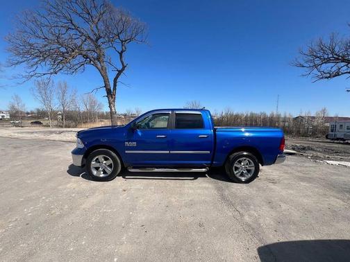 Blue Streak Pearlcoat 2015 RAM 1500 Big Horn