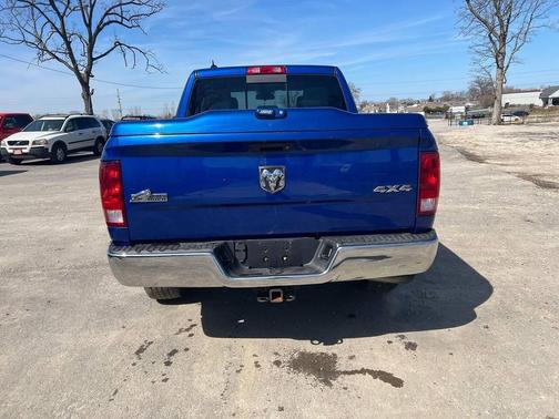 Blue Streak Pearlcoat 2015 RAM 1500 Big Horn