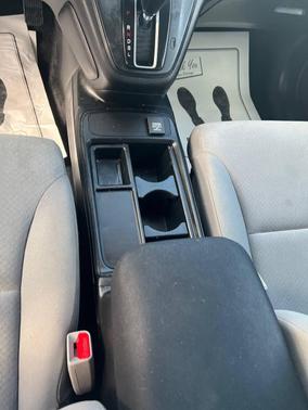 Gray 2015 Honda CR-V LX