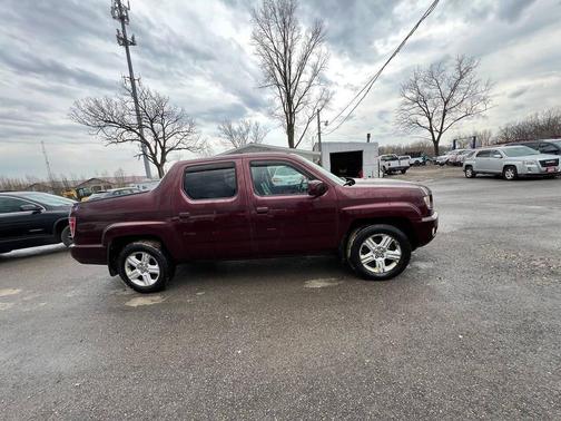 Burgundy 2009 Honda Ridgeline RTL