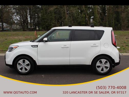 Clear White 2016 Kia Soul Base