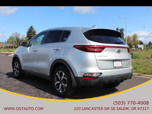 Sparkling Silver 2022 Kia Sportage LX
