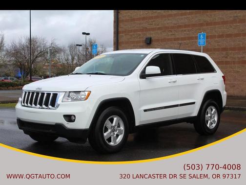 Bright White Clearcoat 2013 Jeep Grand Cherokee Laredo