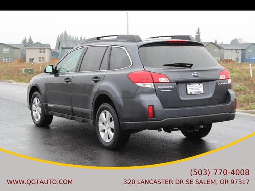 Graphite Gray Metallic 2010 Subaru Outback 2.5 i Premium