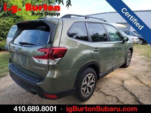 Jasper Green Metallic 2021 Subaru Forester Premium