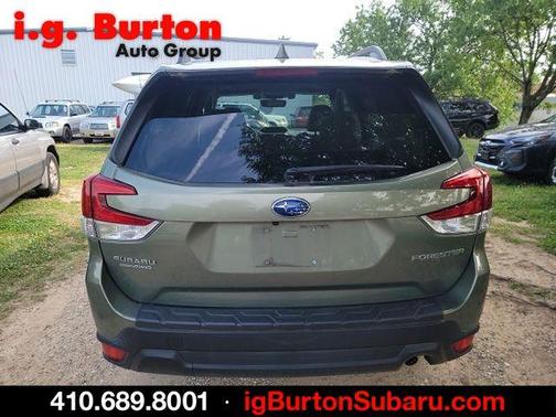 Jasper Green Metallic 2021 Subaru Forester Premium