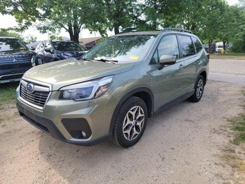 Jasper Green Metallic 2021 Subaru Forester Premium