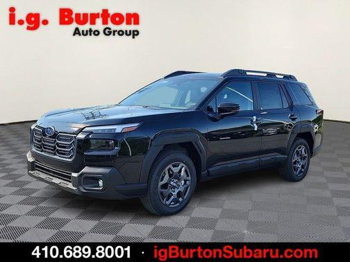 Black / Silver 2026 Subaru Outback Premium
