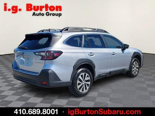 Ice Silver Metallic 2024 Subaru Outback Premium