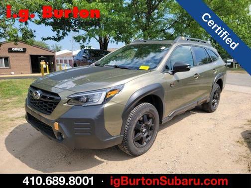 Autumn Green Metallic 2023 Subaru Outback Wilderness