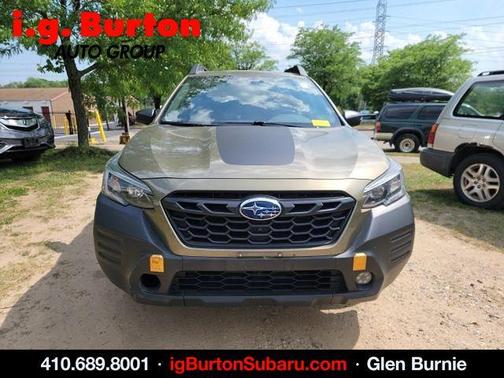 Autumn Green Metallic 2023 Subaru Outback Wilderness