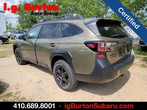 Autumn Green Metallic 2023 Subaru Outback Wilderness