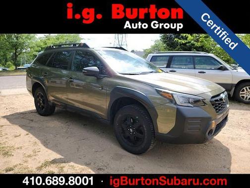 Autumn Green Metallic 2023 Subaru Outback Wilderness