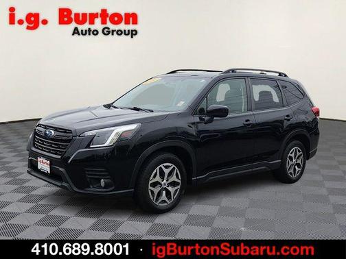 Crystal Black Silica 2022 Subaru Forester Premium