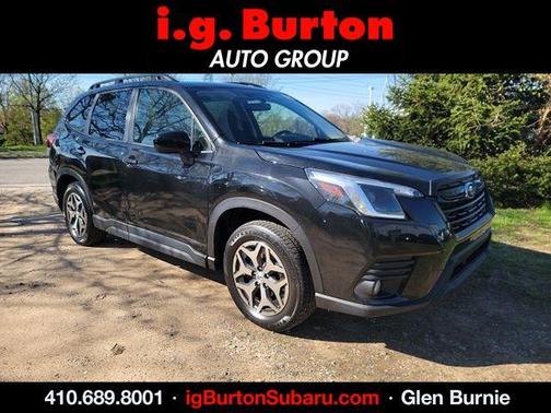 Crystal Black Silica 2022 Subaru Forester Premium