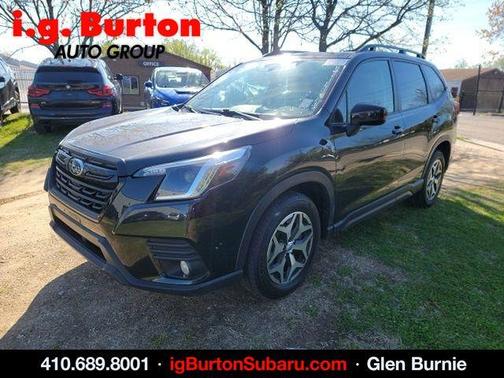 Crystal Black Silica 2022 Subaru Forester Premium