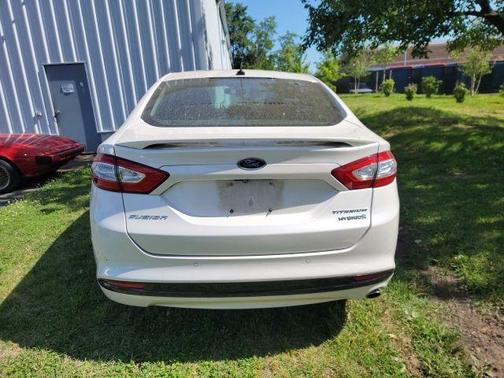 White Platinum Clearcoat Metallic 2016 Ford Fusion Hybrid Titanium