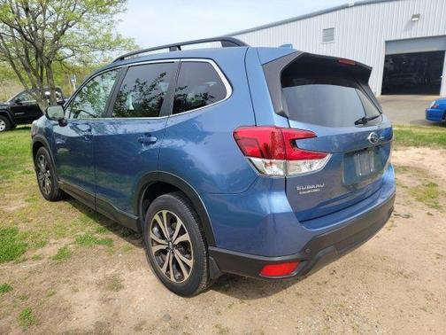 Horizon Blue Pearl 2021 Subaru Forester Limited
