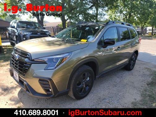Green Metallic 2026 Subaru Ascent Premium