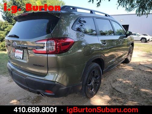 Green Metallic 2026 Subaru Ascent Premium