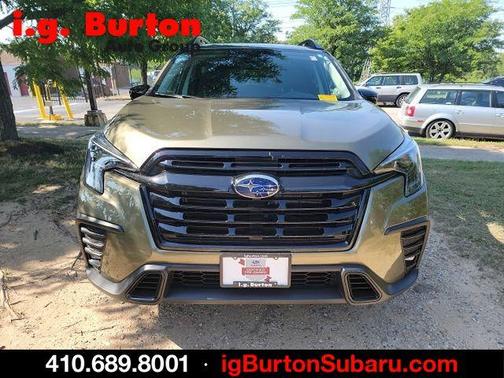 Green Metallic 2026 Subaru Ascent Premium