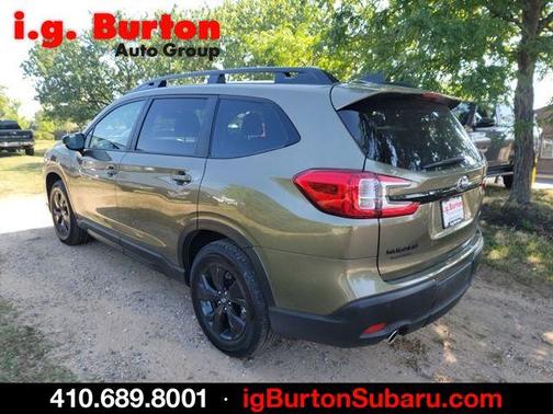Green Metallic 2026 Subaru Ascent Premium