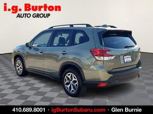 Jasper Green Metallic 2021 Subaru Forester Premium