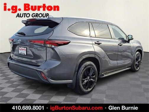 2024 Toyota Highlander Hybrid XLE