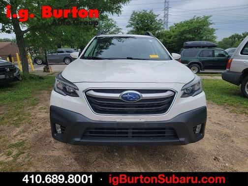 Crystal White Pearl 2022 Subaru Outback Premium