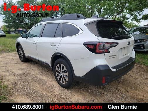 Crystal White Pearl 2022 Subaru Outback Premium