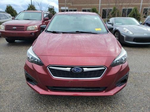 2019 Subaru Impreza 2.0i