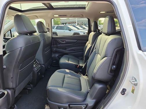 White Pearl 2026 Subaru Ascent Limited Bronze Edition