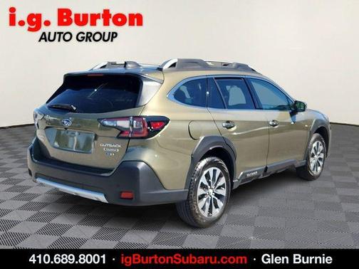 Autumn Green Metallic 2025 Subaru Outback Touring