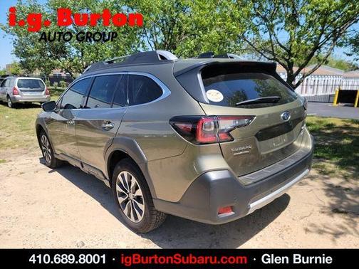 Autumn Green Metallic 2025 Subaru Outback Touring