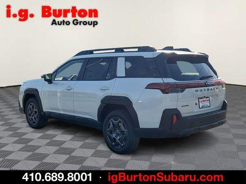 White Pearl 2026 Subaru Outback Premium