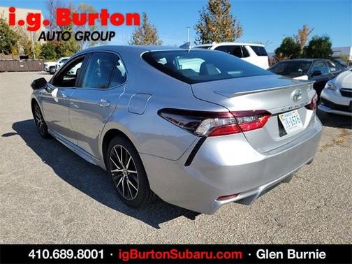 2022 Toyota Camry SE