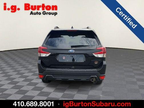 Crystal Black Silica 2023 Subaru Forester Wilderness